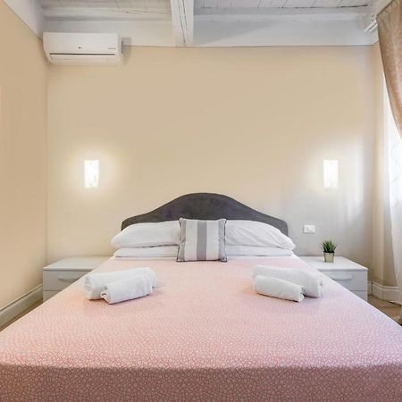 Wine Apartments Florence Barolo 外观 照片
