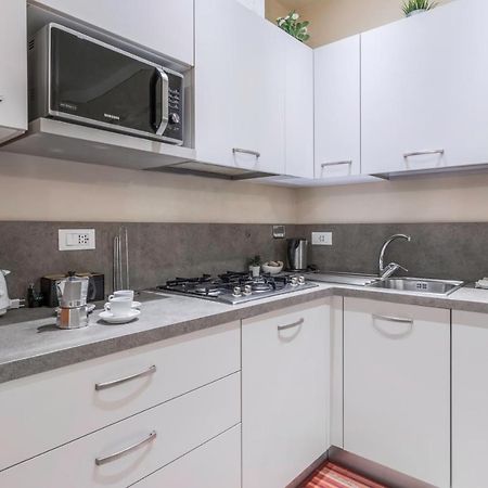 Wine Apartments Florence Barolo 外观 照片