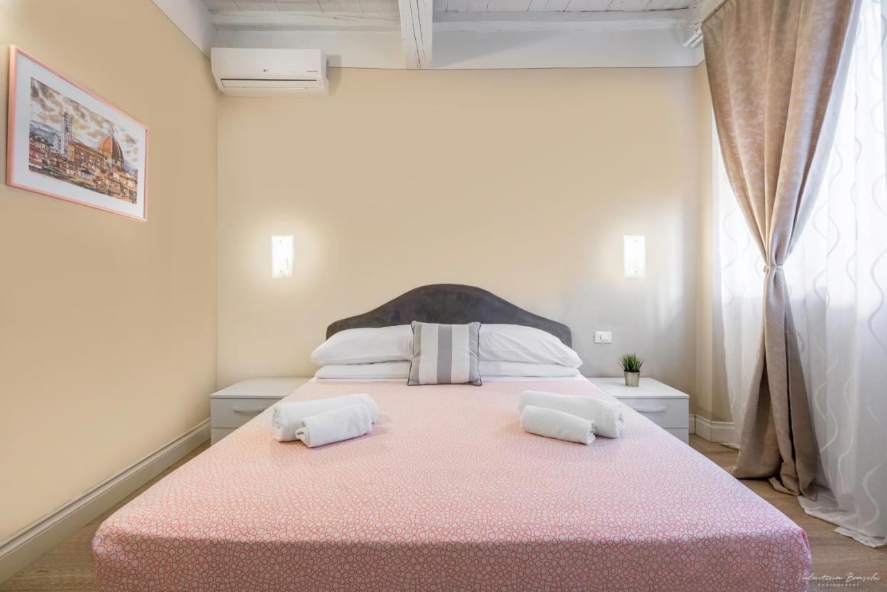 Wine Apartments Florence Barolo 外观 照片