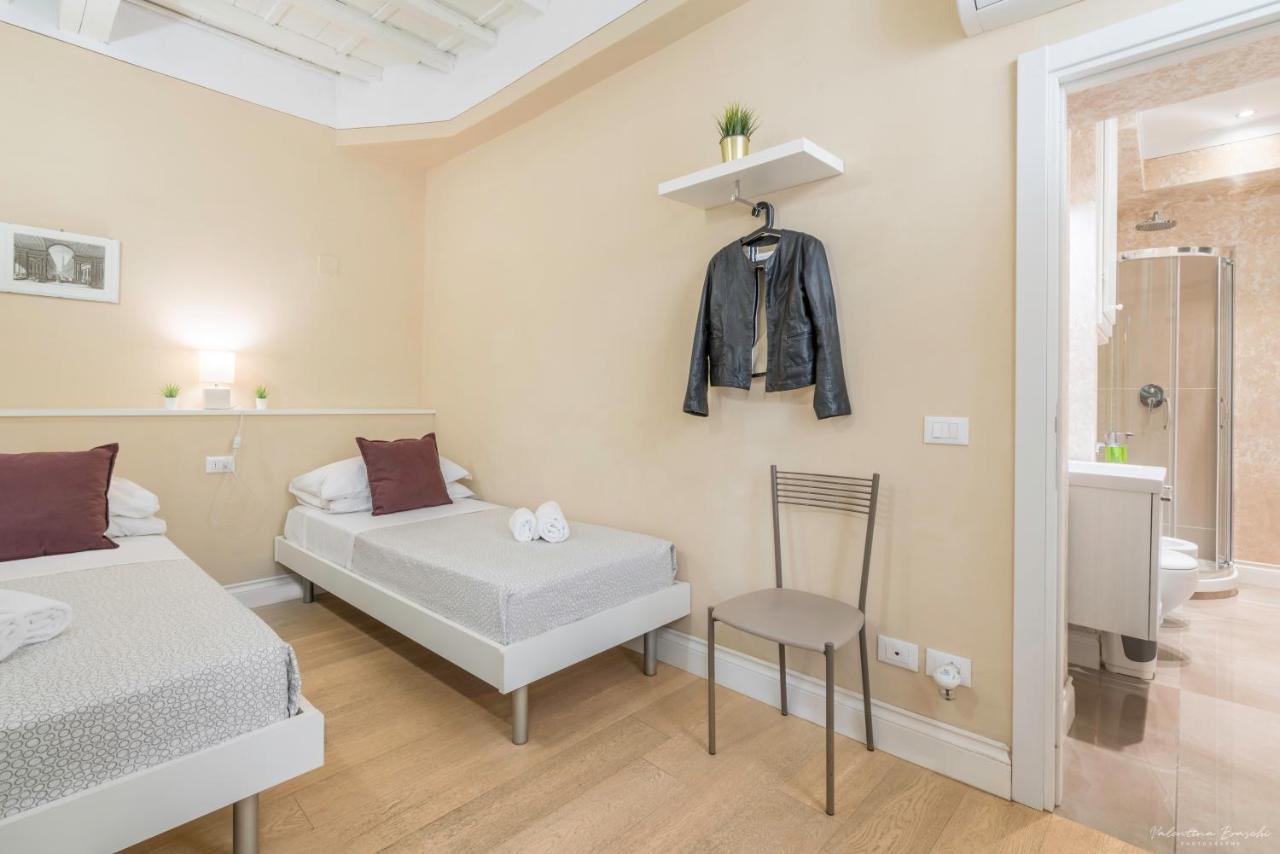Wine Apartments Florence Barolo 外观 照片