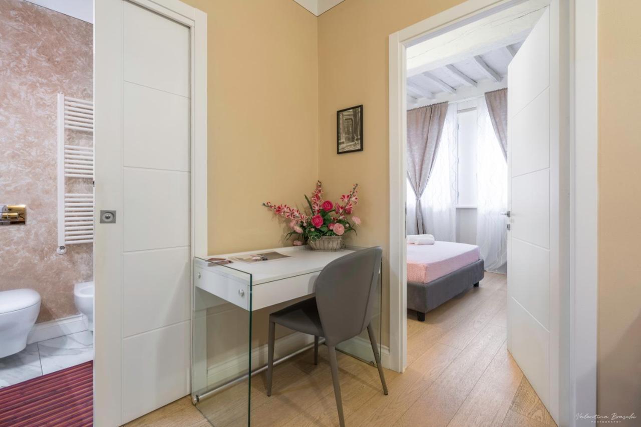 Wine Apartments Florence Barolo 外观 照片