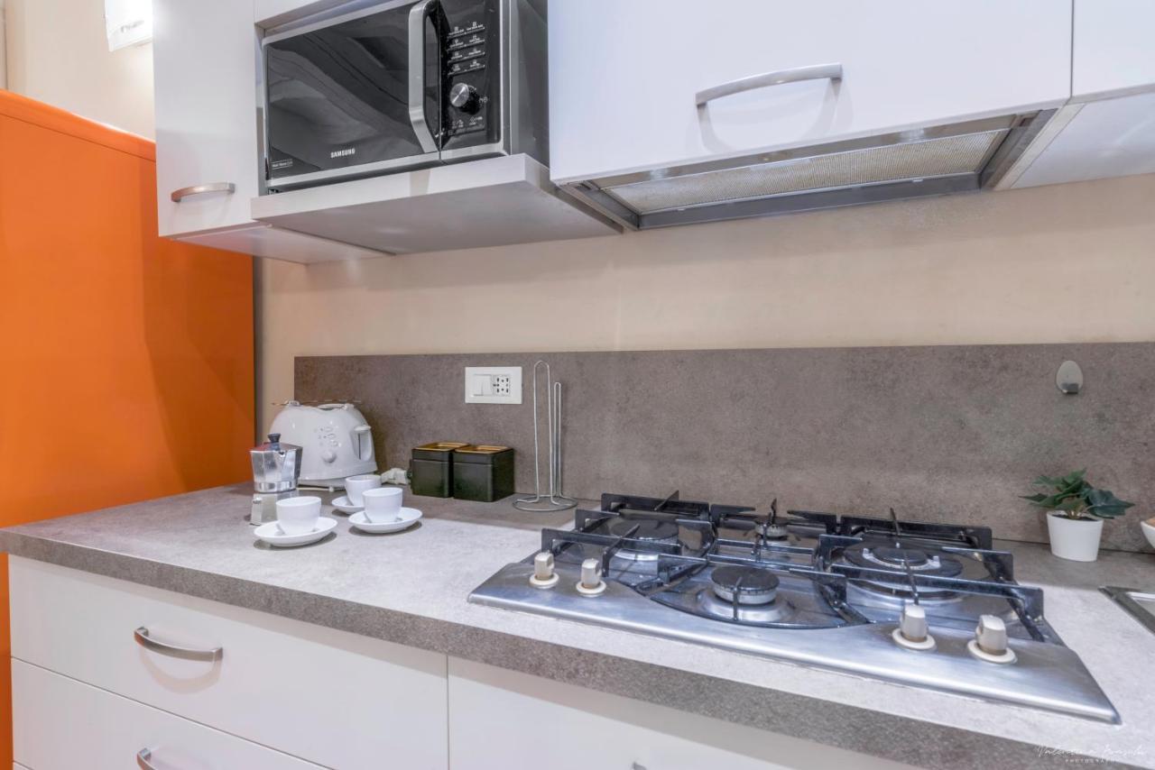 Wine Apartments Florence Barolo 外观 照片